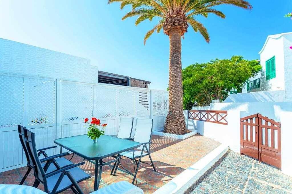 Summer Dreams Beach House Playa Honda  Exterior photo