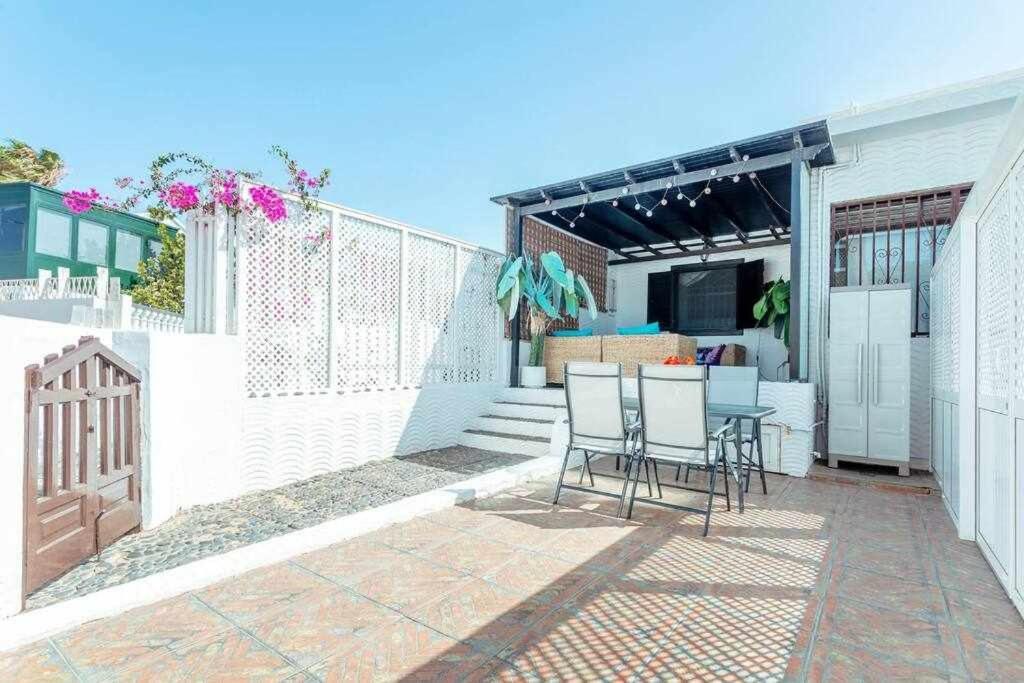 Summer Dreams Beach House Playa Honda  Exterior photo