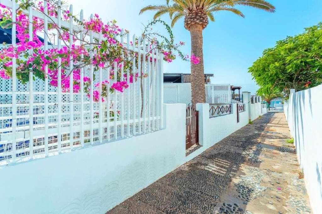Summer Dreams Beach House Playa Honda  Exterior photo